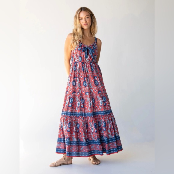 NATURAL LIFE Dresses & Skirts - Natural Life Isabella Maxi Dress Tiered Red Blue Floral Women’s
Size XS